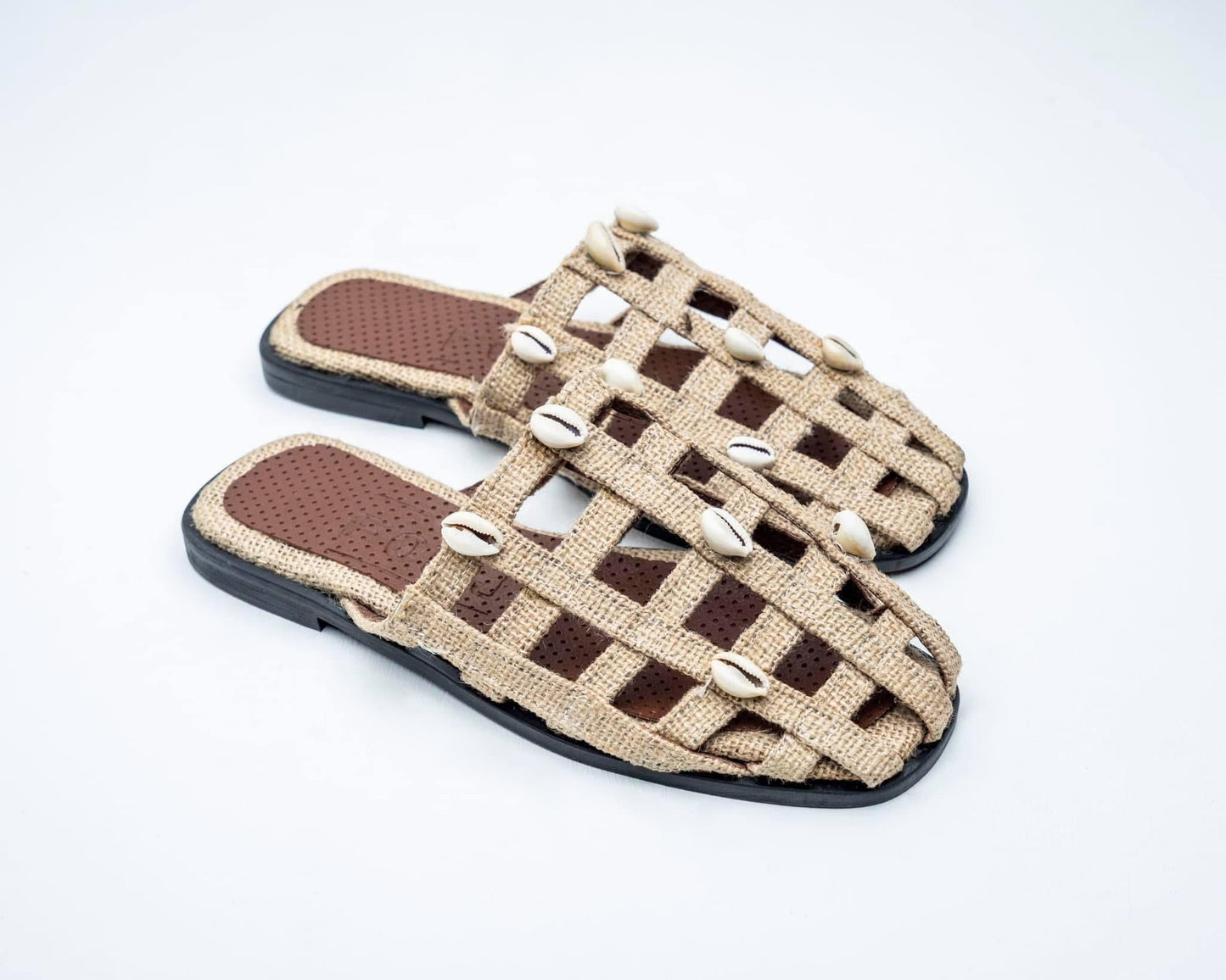 GILLI COWRIE SHELL FLAT MULES